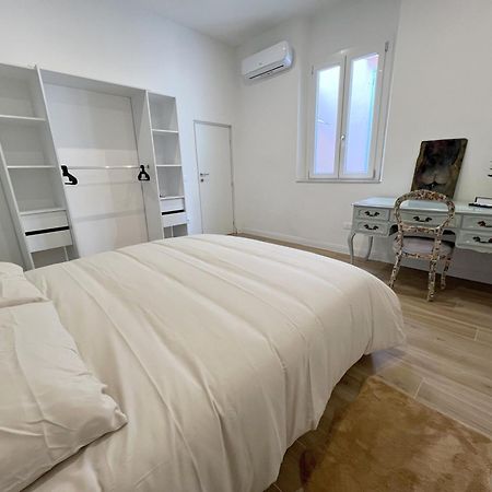 Home Cavour Prato Πράτο Εξωτερικό φωτογραφία