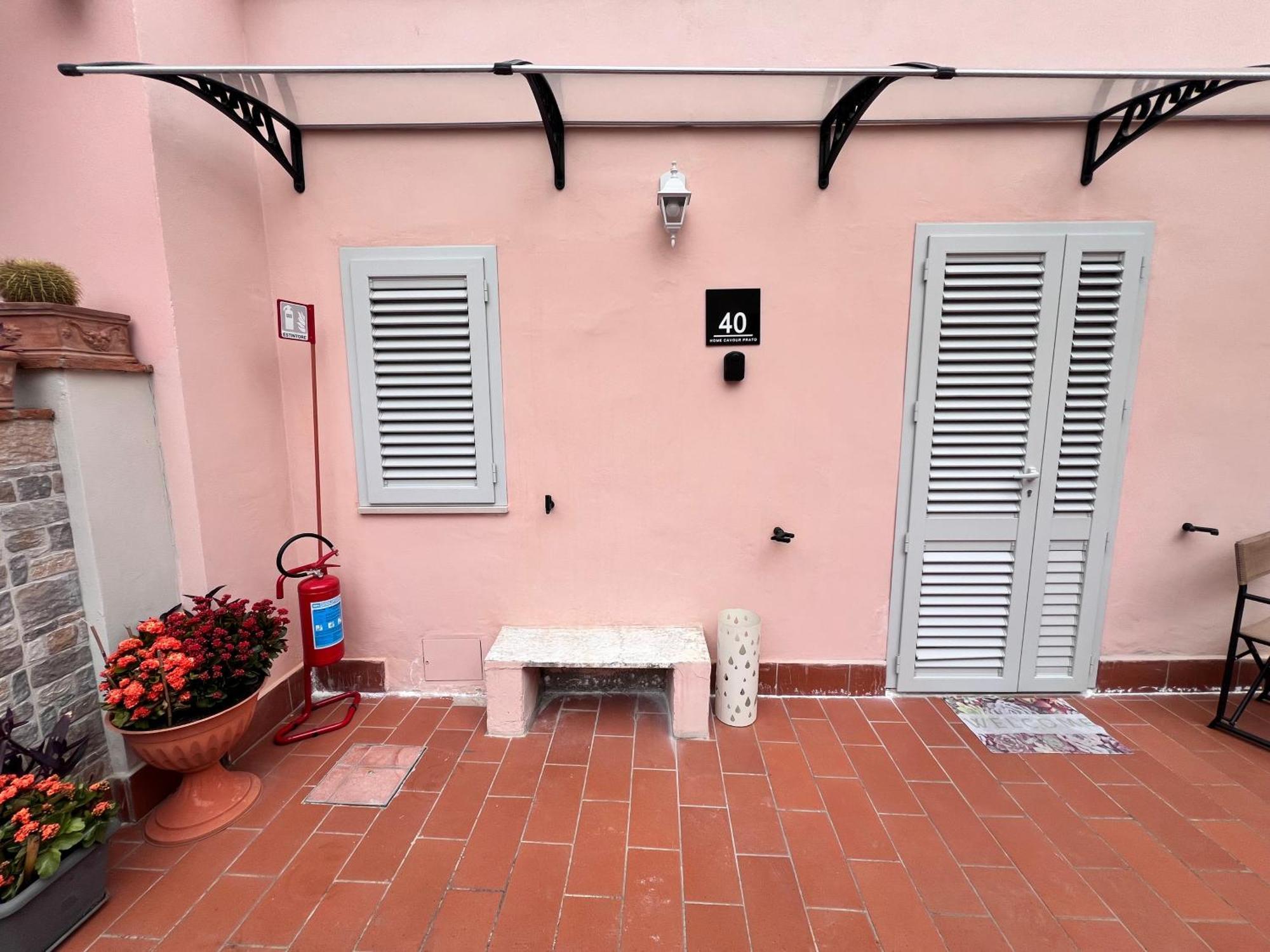 Home Cavour Prato Πράτο Εξωτερικό φωτογραφία