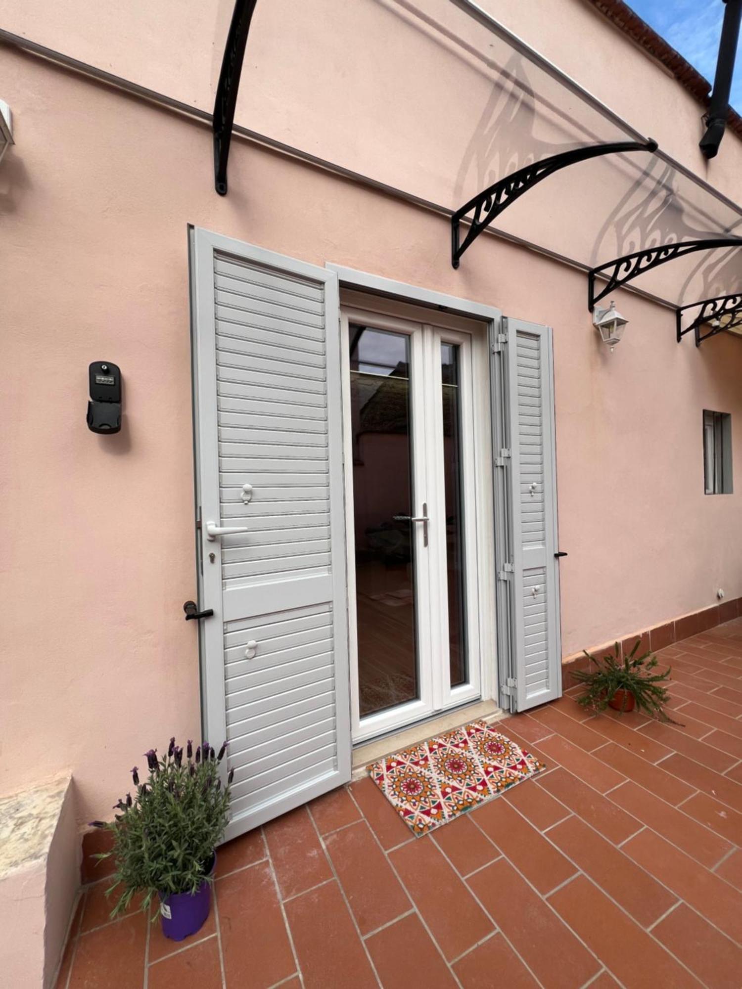 Home Cavour Prato Πράτο Εξωτερικό φωτογραφία